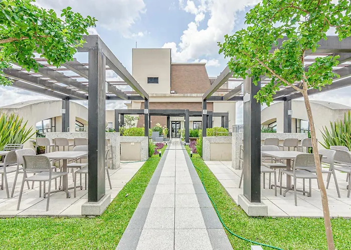 Green Center Residence - Apartamentos Urooms